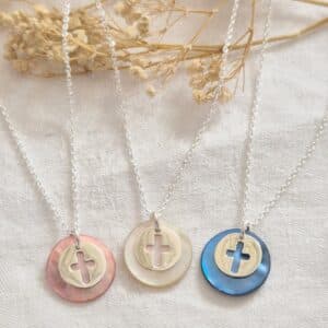 Collier mini médaille Croix