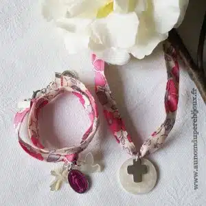 Ensemble Bracelet de l'Annonciation et collier de Communion sur ruban