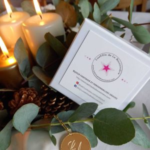 au-nom-du-pere-bijoux-collier-médaille-perlée-gravée-de-2-initales-monogrammées