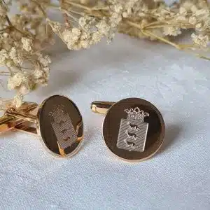 Boutons de manchette personnalisé gravés avec des armoiries