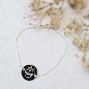 Bracelet médaille plate en argent massif Coeur sacré brûlant d'amour (sur chaîne en argent massif)