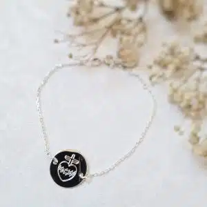 Bracelet médaille plate en argent massif Coeur sacré brûlant d'amour (sur chaîne en argent massif)
