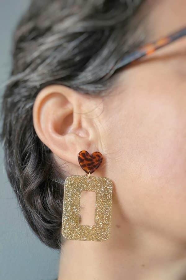 Boucles d'oreilles Roxane doré (attaches coeur léopard)