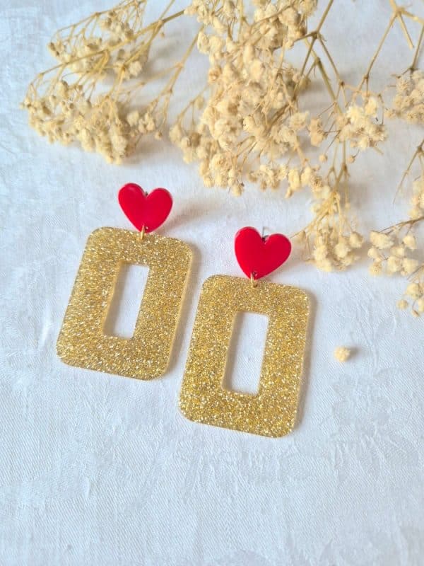 Boucles d'oreilles Roxane doré (attaches coeur rouge)