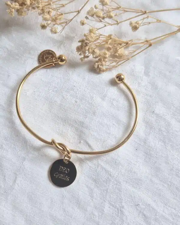 Bracelet Noeud Deo Gratias